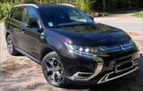 Mitsubishi Outlander PHEV 4WD Plus Spirit, Vollleder, AHK - Mitsubishi Outlander Spirit mit Hybrid-Antrieb (Benzin/Elektro)
