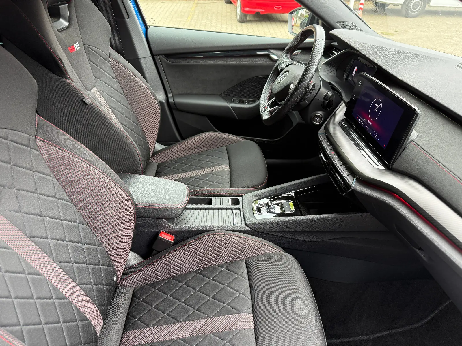 Skoda Octavia Combi 2.0 TDI RS AHK/NAVI/VOLLDIGI./LED, миниатюра 16