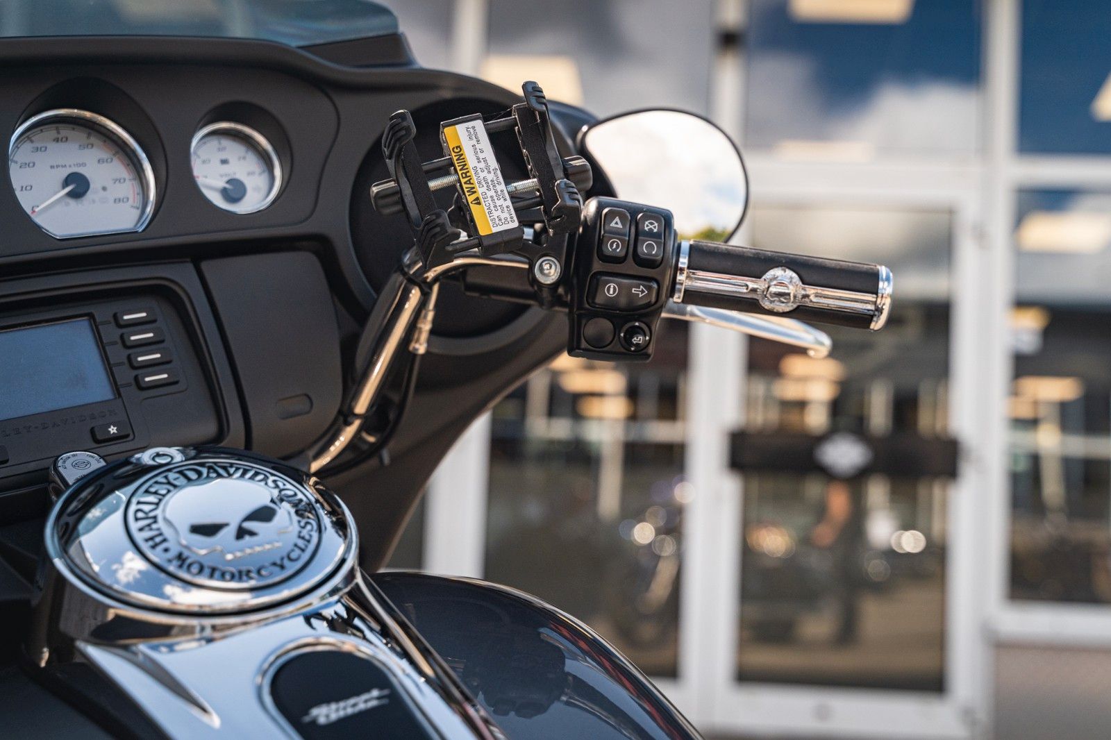 Fahrzeugabbildung Harley-Davidson FLHX Street Glide 103 cui - Kesstech -