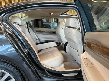 BMW 740 *Softclose*Memory*Spurwächsel*BI-XENON*