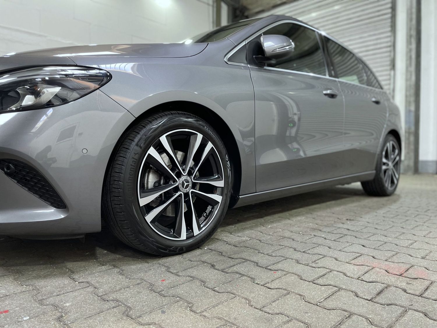 Fahrzeugabbildung Mercedes-Benz B 200 Progressive Edition19#LED#Burmester#Kamera