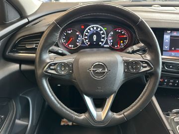 Opel Insignia B*LKHZ*2-ZONEN*LED*CARPLAY*CAMERA*