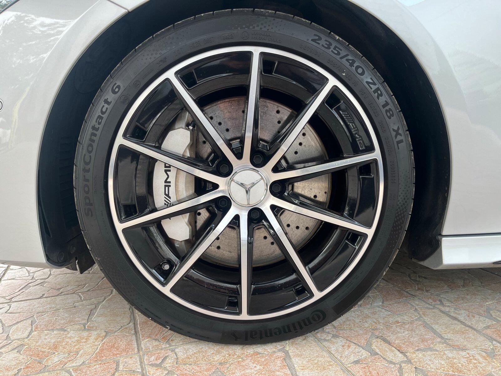 Mercedes-Benz CLA 35 AMG 4M SB Pano.-Dach/Distronic/Kamera/LED