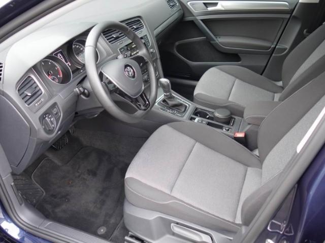 Volkswagen Golf BMT VII 1.6TDI DSG Trendline PDC+SHZ+AHK +N