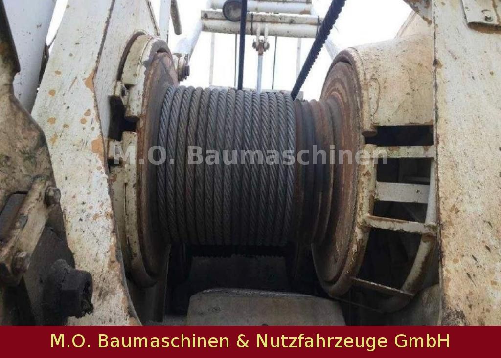 Fahrzeugabbildung Liebherr 842 HD / Seilbagger / Mobil auf Ketten /