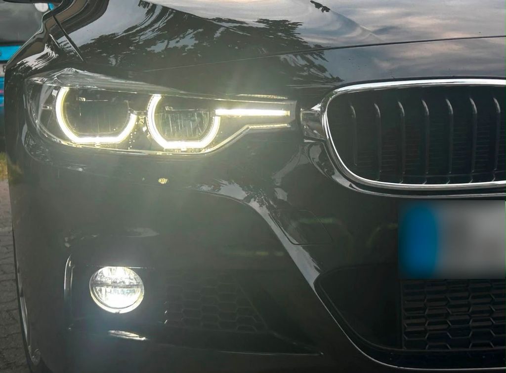 Image of BMW 318