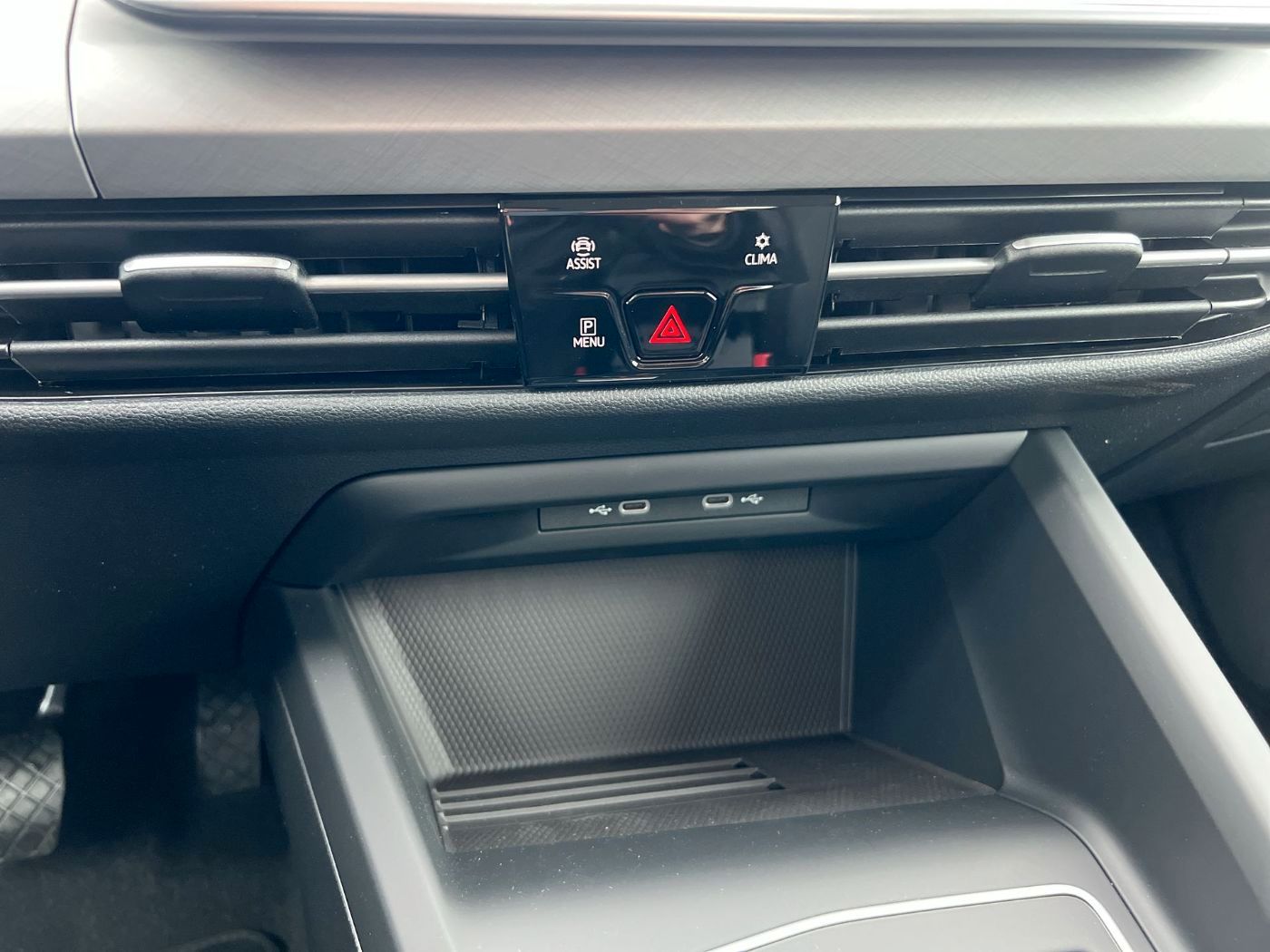 Volkswagen Golf Life 1.5 eTSI DSG Life Navi LED ACC SHZ ACC foto 21