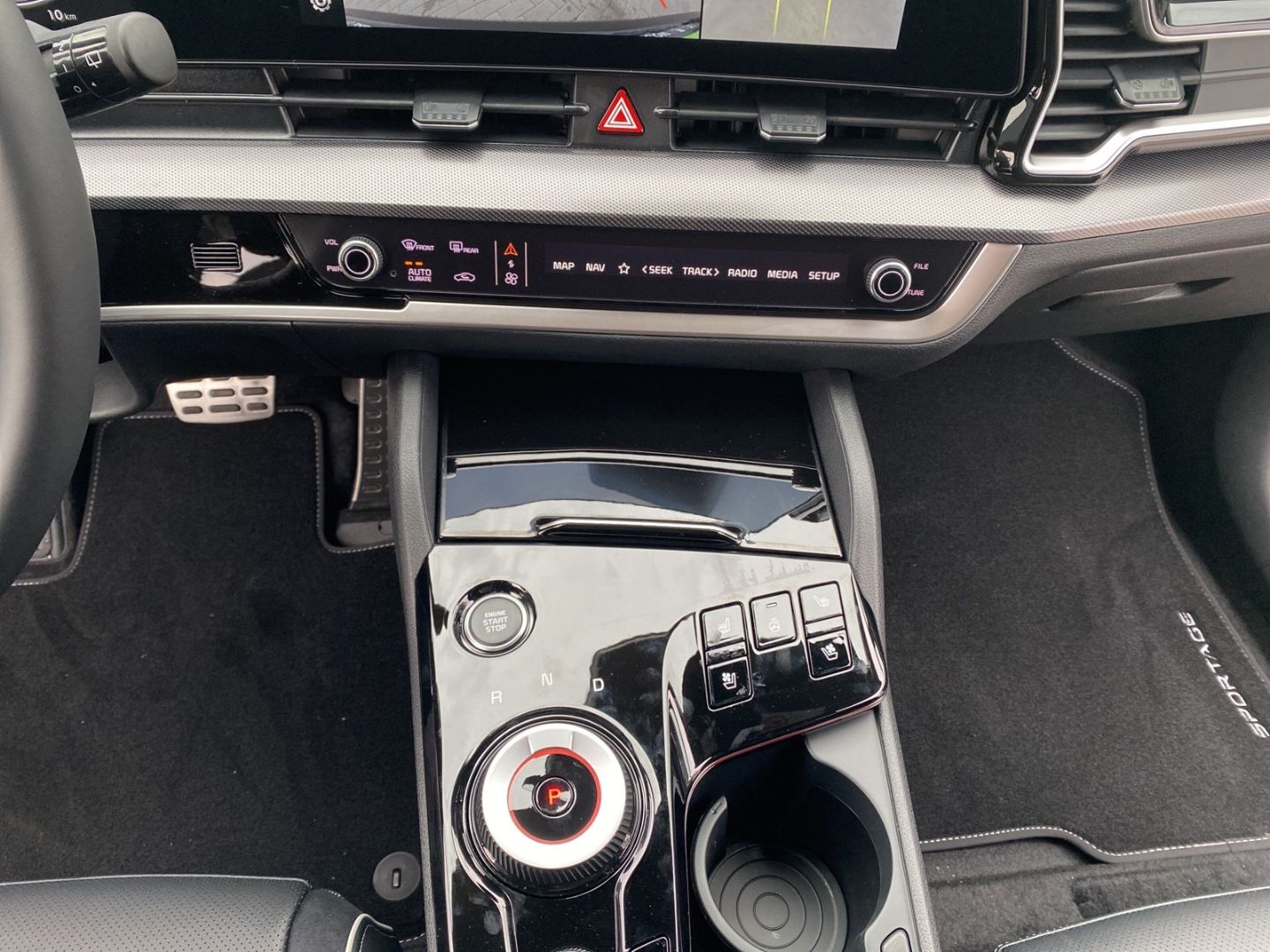 Fahrzeugabbildung Kia Sportage GT-LINE 4WD 1.6 T-GDI Mild-Hybrid *GLAS