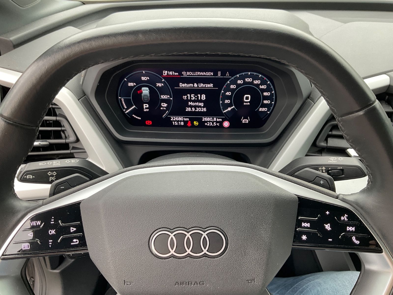 Fahrzeugabbildung Audi Q4 e-tron 40,82KWS,Kamera,Navi,LED,Sonos,Wärmep