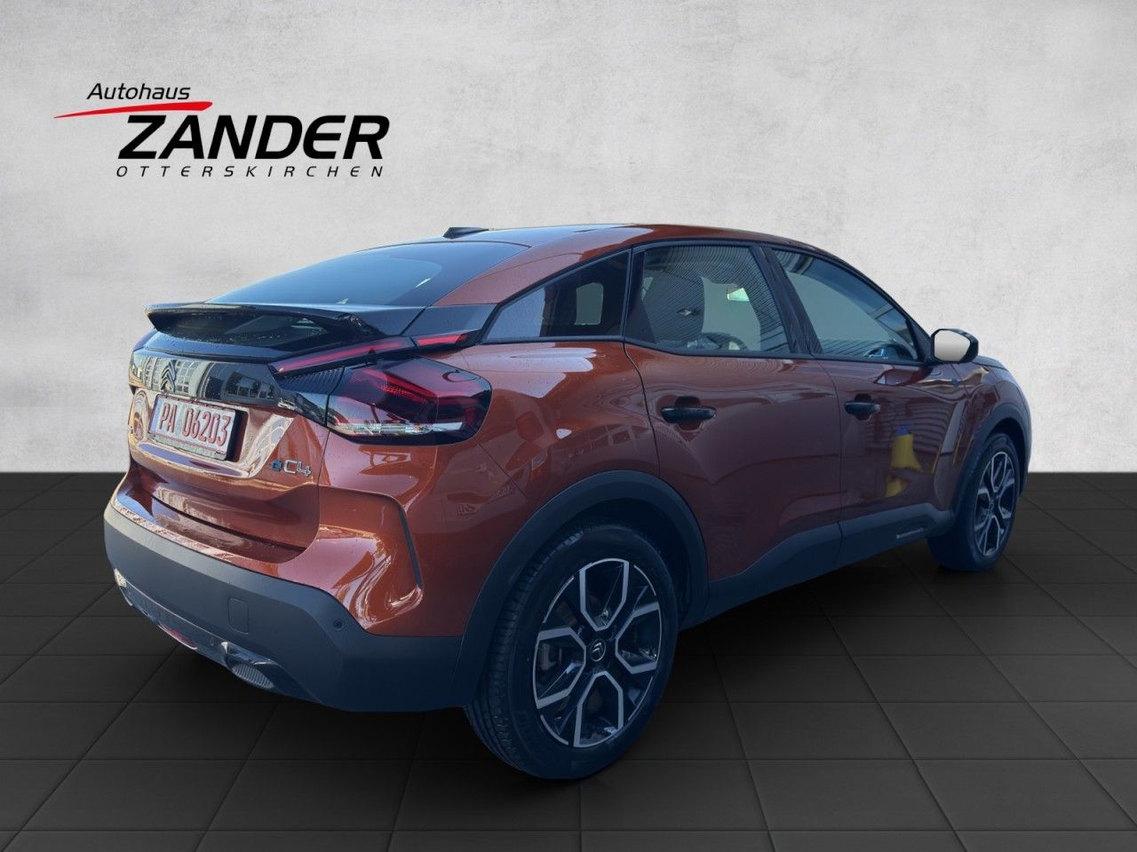 Fahrzeugabbildung Citroën C4 Lim. ë- Feel