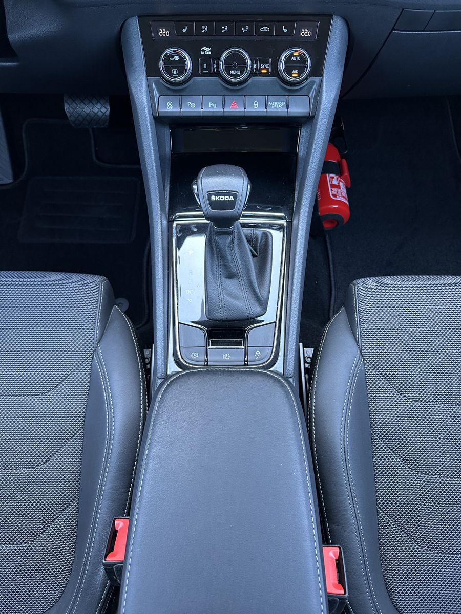 Fahrzeugabbildung SKODA Kodiaq 2.0 TDI DSG Style NAV+MATRIX+ACC+AHK+18ZO