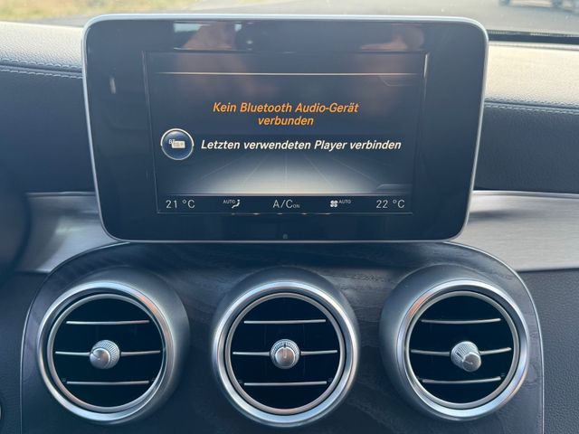 Mercedes-Benz C 180 Coupe AMG-LINE|LED|Navi|Alcantara|EDELHOLZ