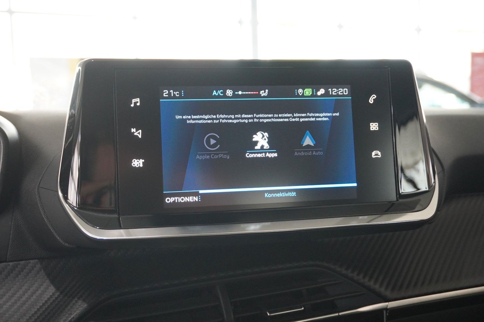 Fahrzeugabbildung Peugeot 208 1.2 ACTIVE PACK NAVI/LED/SPORT/PDC/TEMP./ASS