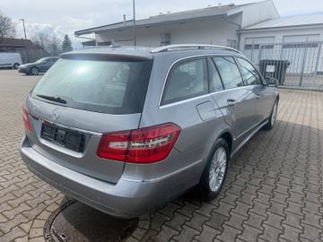 Mercedes E 200 - 8