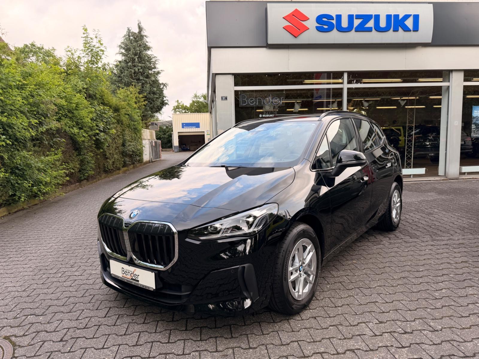 BMW 218i Active Tourer LED NAVI WIDESCREEN KAMERA