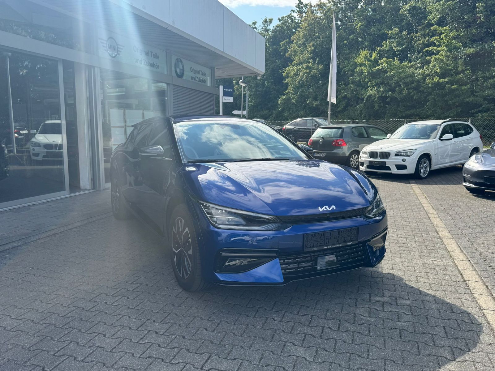 Fahrzeugabbildung Kia EV6 GT-Line 4WD WERKSGA+MEMO+DAB+HEAD+ACC+360°