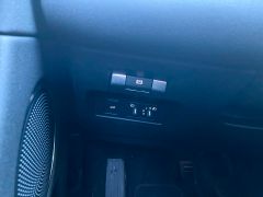 Fahrzeugabbildung Land Rover Discovery Sport S AWD Mild-Hybrid LED, Kamera...