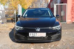 Fahrzeugabbildung Volkswagen Golf VIII Variant Life eTSI DSG Kamera ACC AHK!