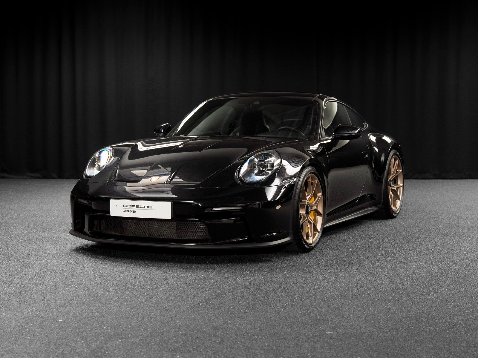 PORSCHE 992 GT3 Touring