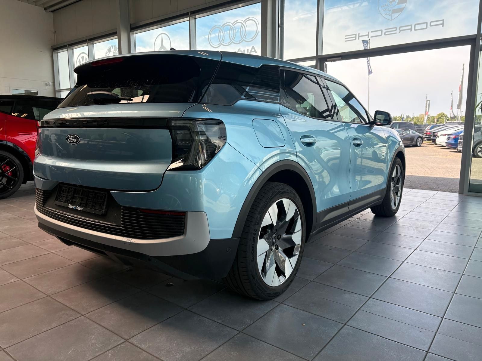 Fahrzeugabbildung Ford Explorer Premium RWD wärmepumpe/heatpump