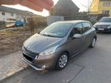 Peugeot 208 1.4  TÜV-ASU NEU HDi Diesel TOP Zustand ECO - Peugeot 208: Von Privat