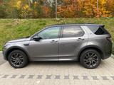 Land Rover Discovery Sport TD4 132kW Automatik 4WD SE SE - Land Rover Discovery Sport von privat