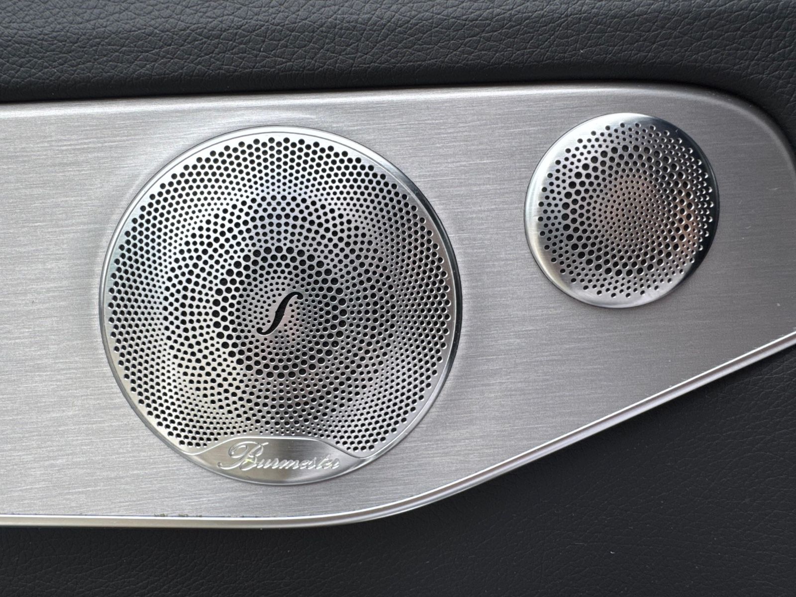 Fahrzeugabbildung Mercedes-Benz C 180 T AMG LINE BURMESTER AHK KAMERA LED