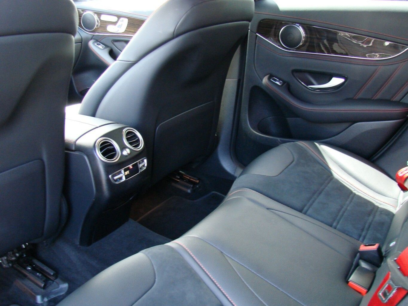 Mercedes-Benz GLC 43 AMG 4Matic Distronic+ AHK HUD 360º LED Sp foto 17