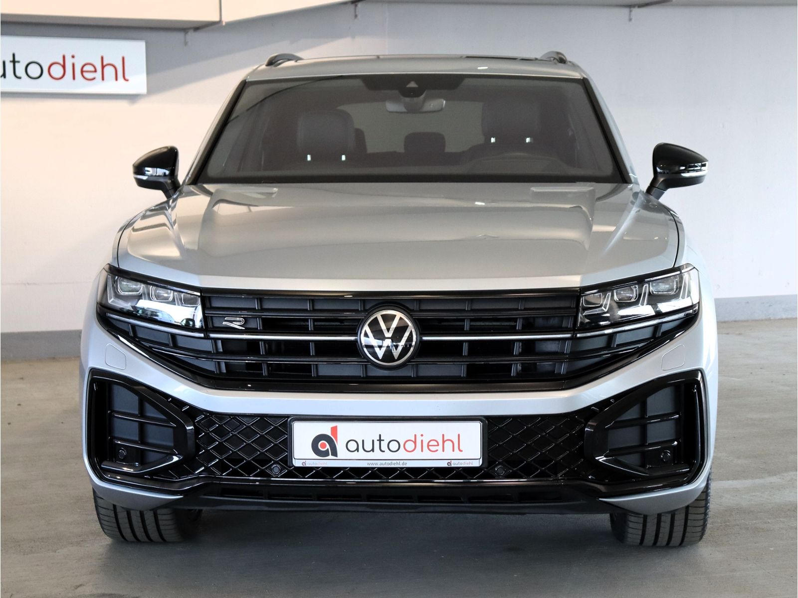 Volkswagen Touareg 3.0 TDI 4M R-Line STHZ AHK PANO foto 3