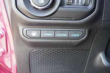 Jeep Wrangler - 12