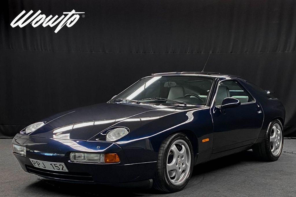Porsche 928