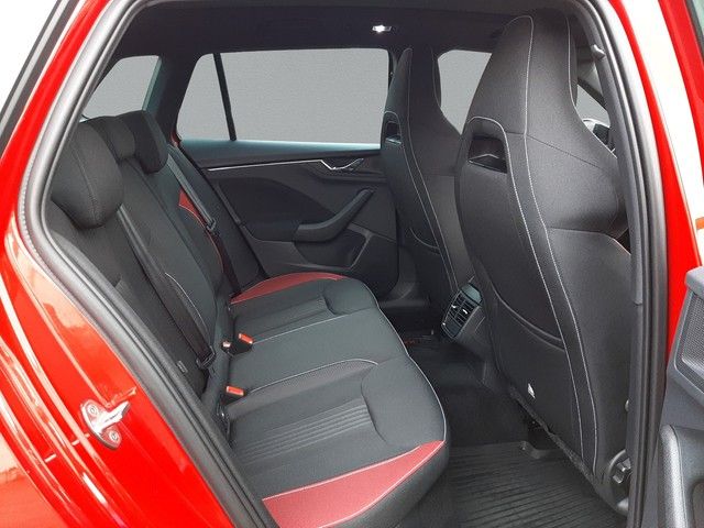 Fahrzeugabbildung Skoda Kamiq Monte Carlo 1.5TSI DSG Navi Pano 18" ACC