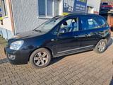 Kia Carens 2.0 CDRI - gebrauchte Kia Sportage aus dem Jahr 2009