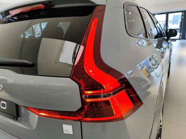 VOLVO XC 60 (Bild 14 von Array)
