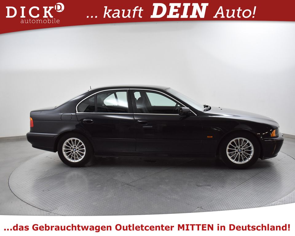 BMW 530 i Aut. GEPFLEGT >M SPORTF.+XEN+PDC+HIFI+TEMP