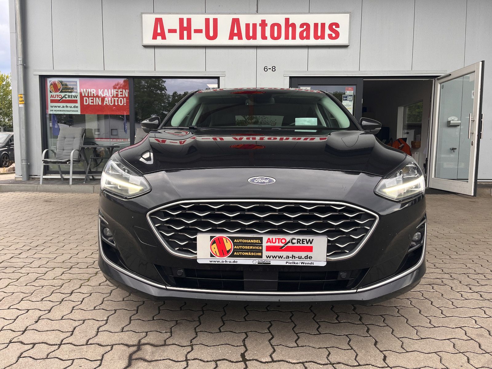 Fahrzeugabbildung Ford Focus Lim. Vignale