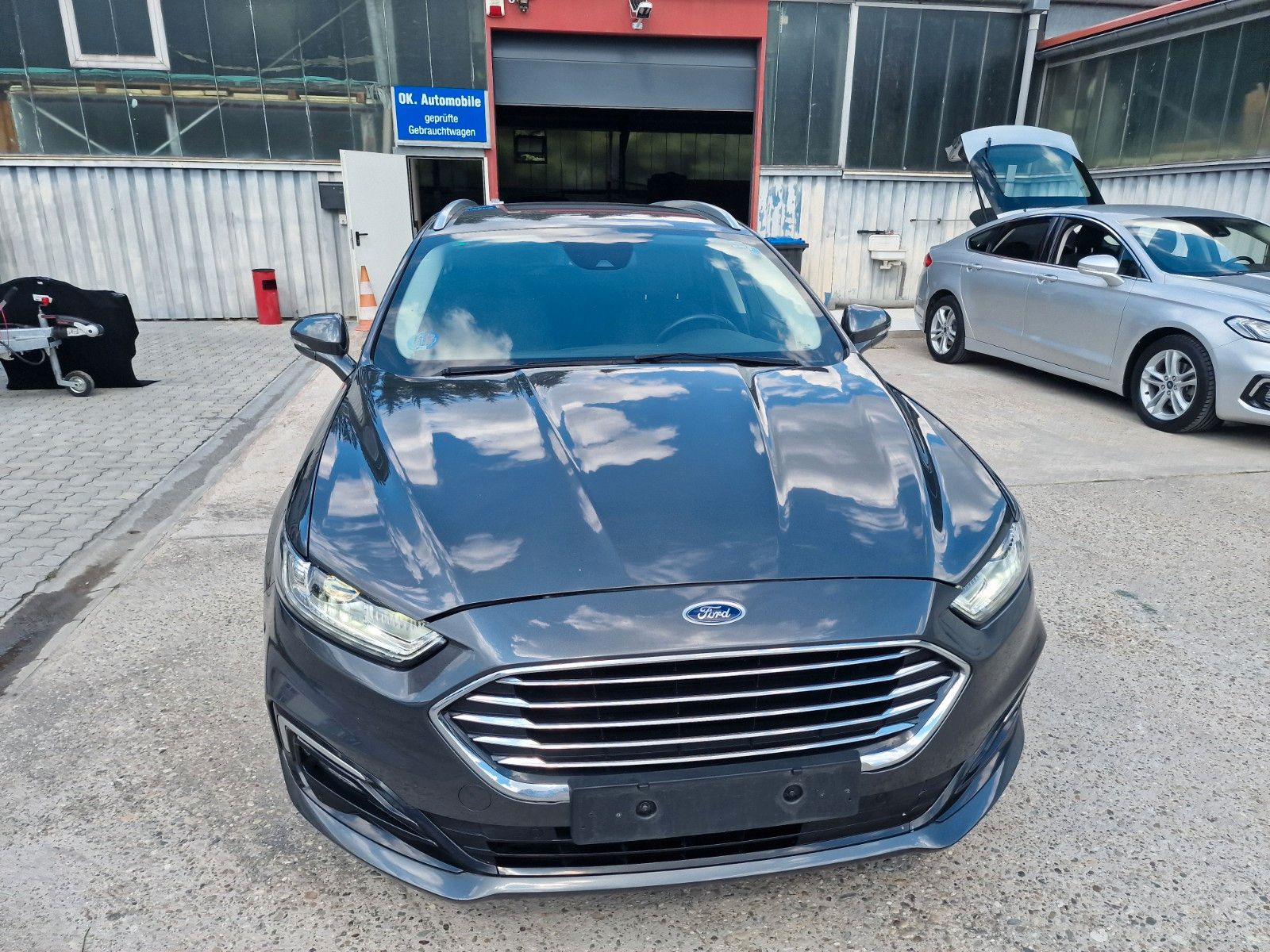 Ford Mondeo Turnier Hybrid, Voll-Hybrid, Benzin-Elekt