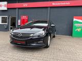 Opel Astra K Sports Tourer Innovation Start/Stop - Opel Astra: Blau