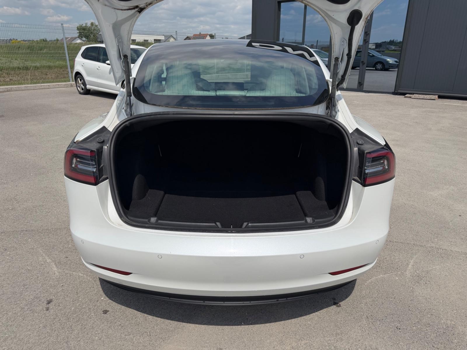 TESLA MODEL 3 306CH - STANDARD PLUS - RWD - INTERIEUR CUIR BLANC