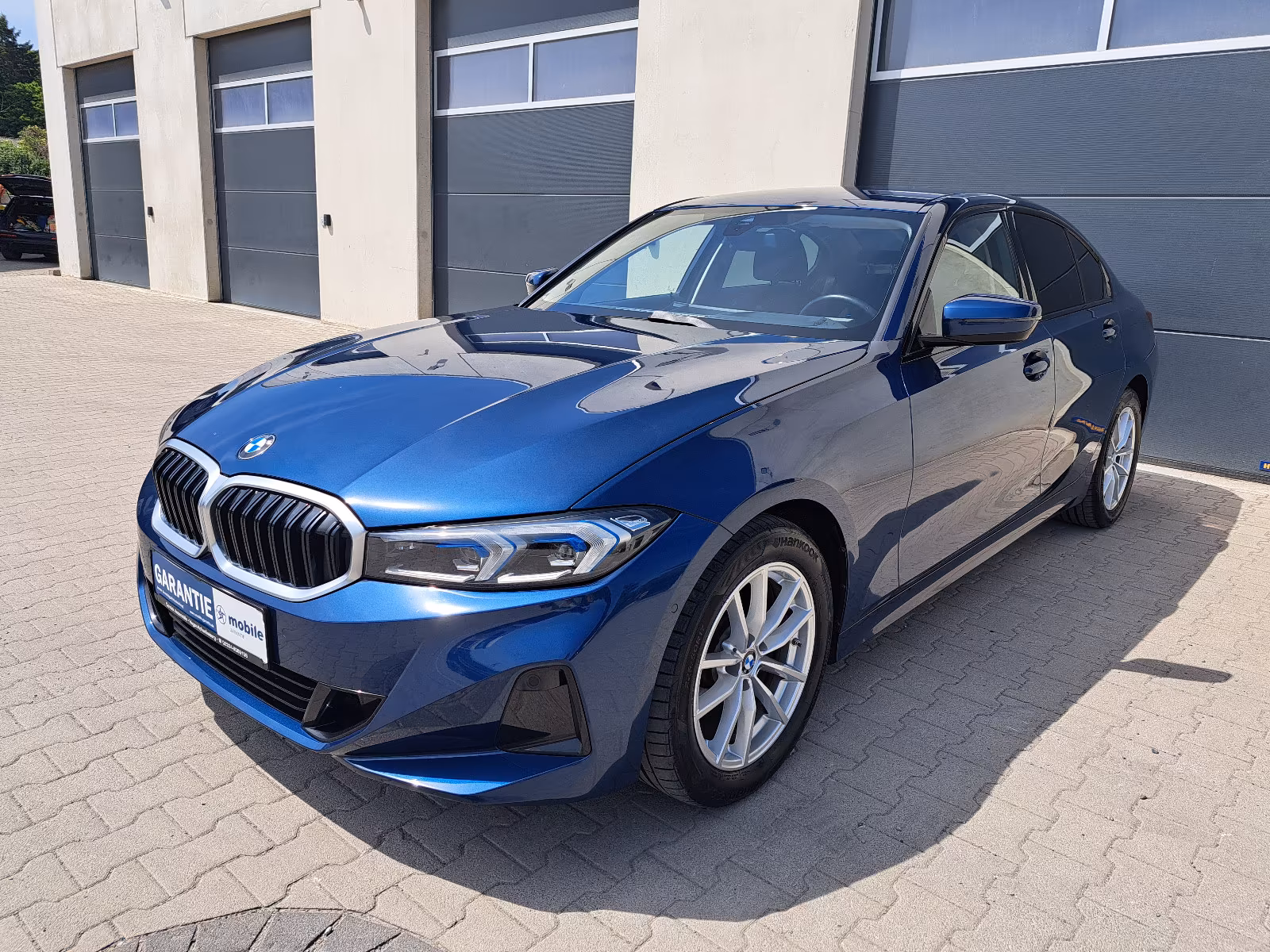BMW 318d LCI*Adapt.LED*Curved*HiFi*HUD*RFK