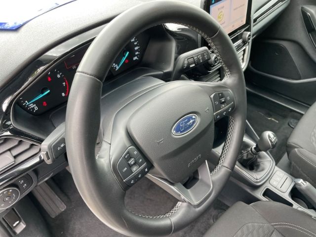 Fahrzeugabbildung Ford Fiesta 1.0 EcoBoost M-Hybrid, Titanium, Klimaanl