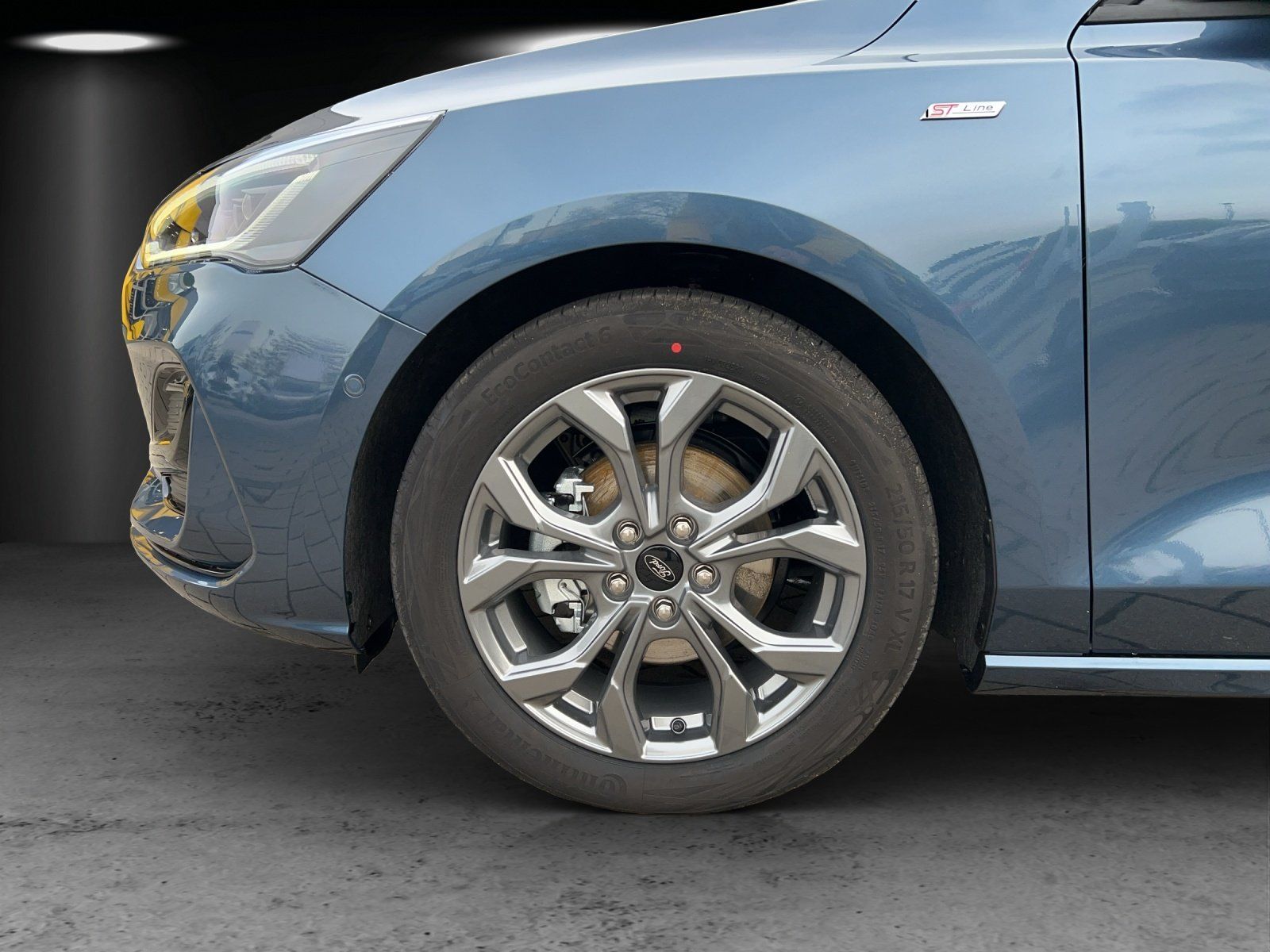 Fahrzeugabbildung Ford Ford Focus Turnier ST-Line X B&O PDC Heck. Elek.