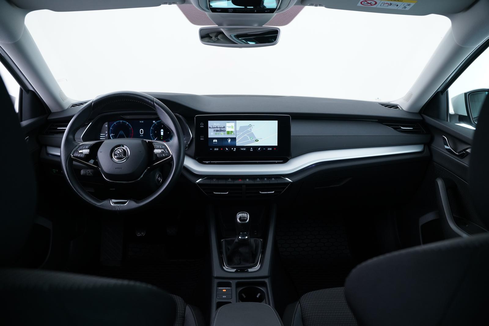 Skoda OCTAVIA COMBI AMBITION 1.5TSI MATRIX+SCHECKHEFT