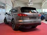 Volkswagen Touareg 3.0 V6 TDI 4Motion R-Line *LED*Navi* - VW Touareg Gebrauchtwagen in Oldenburg