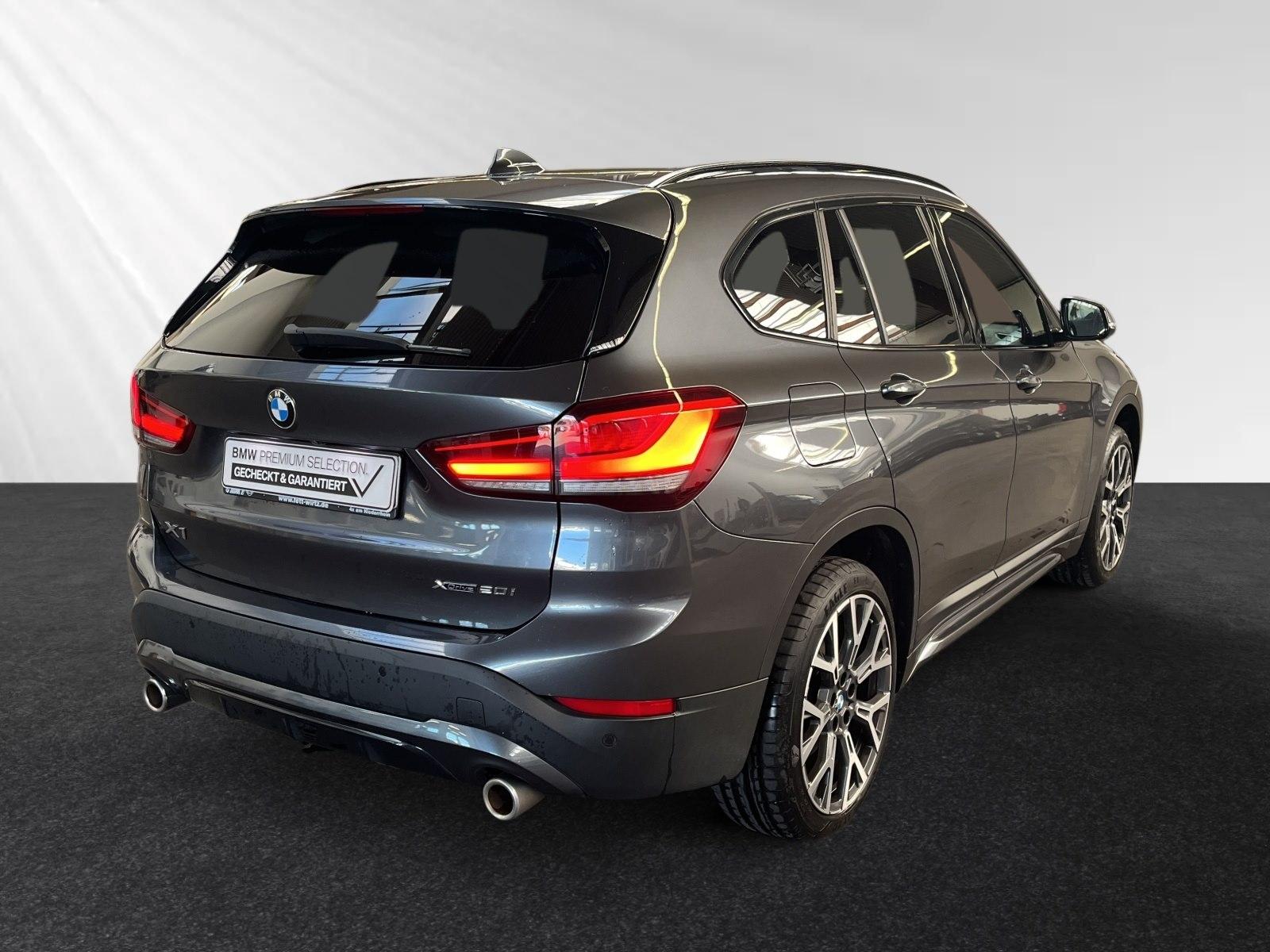 BMW X1 xDrive20i SportLine|AHK|Head-Up|HiFi|19"LMR