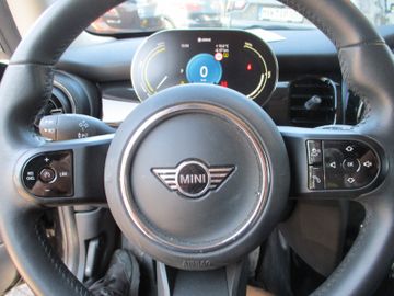 MINI Cooper SE - 10