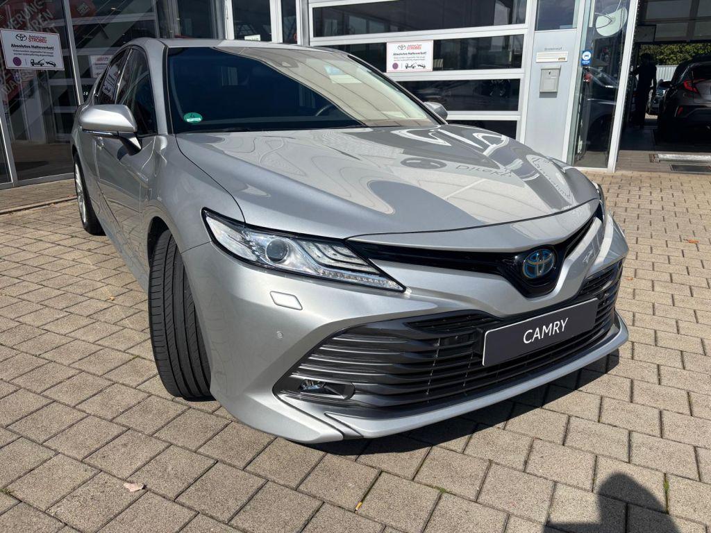 Toyota Camry Executive (XV7)