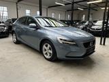 Volvo V40 Kinetic *NAVI*SHZ*LED*PDC*SH* - Volvo V40 in Oberhausen
