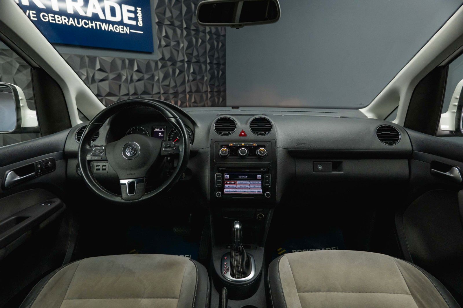 Fahrzeugabbildung Volkswagen Caddy 1.6 TDI DSG Edition 30 Sport | Alcantara