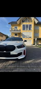 BMW ti M Sport Pano Kamera HUD BPS -> 2029  H&K  - weiße BMW 128